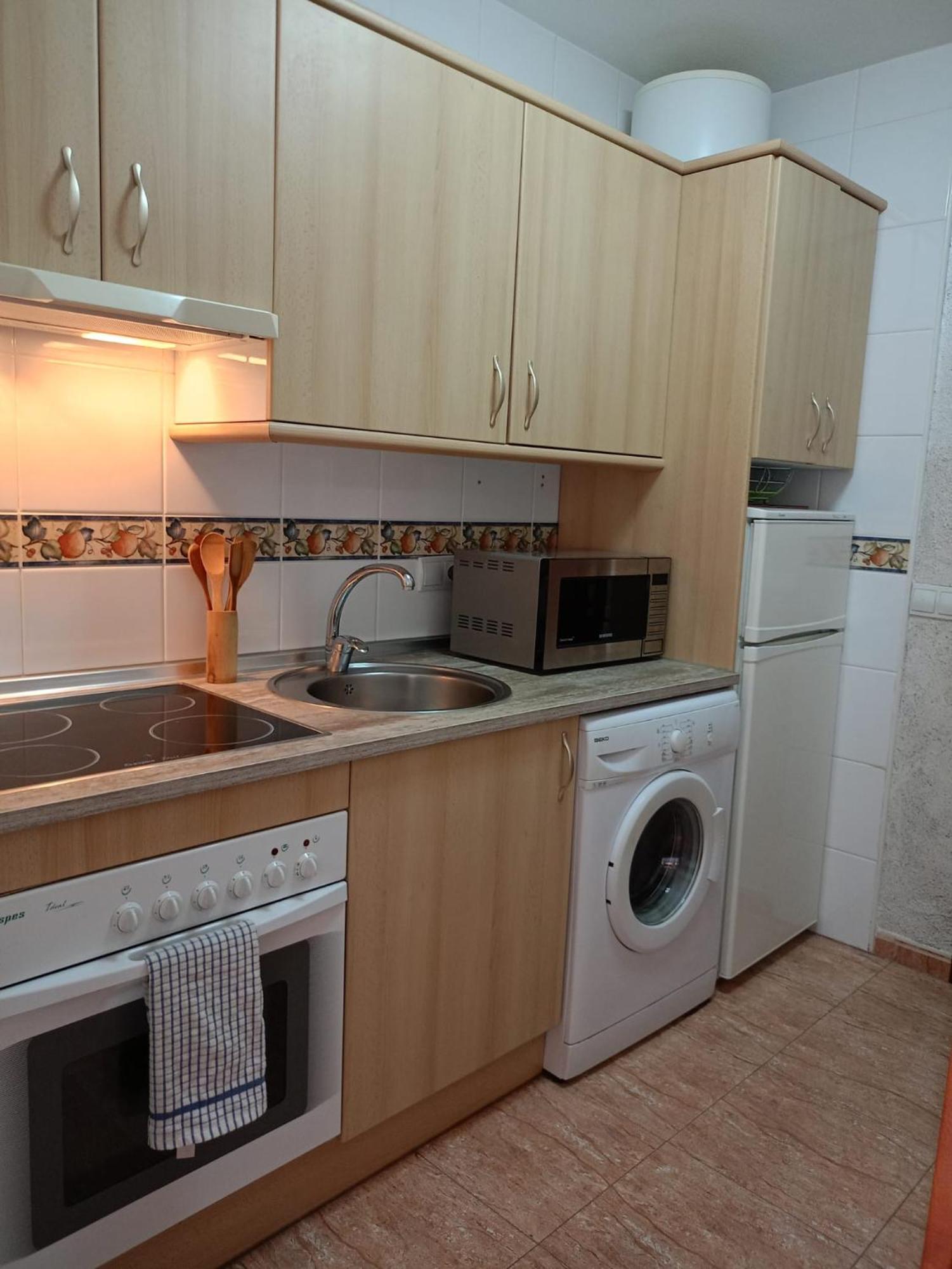 Expoholidays - Estudio A Pie De Playa Apartment *